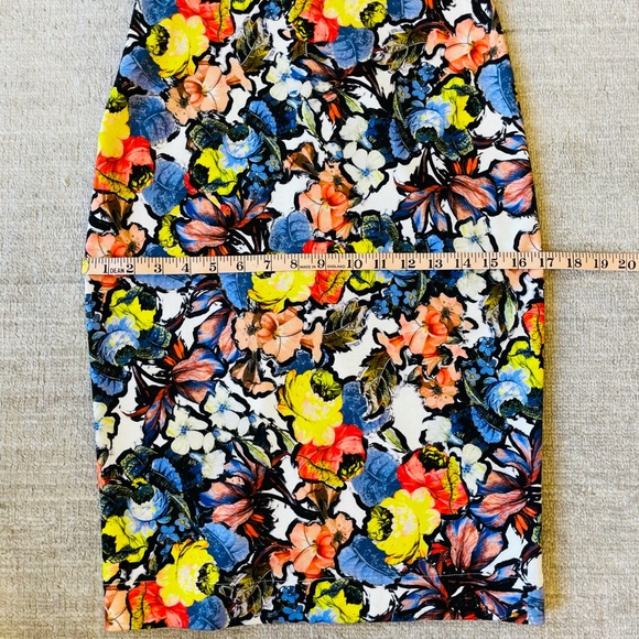 Erdem Floral Jersey Knit Dress - Picture 8 of 11